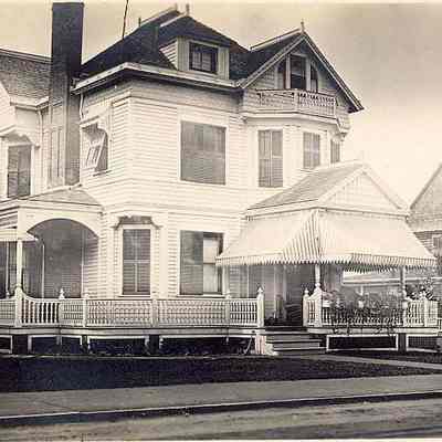Ben Cutler home on Elm Street, Stonington CT