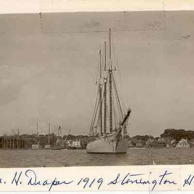 Schooner William H. Draper in Stonington Harbor, Stonington CT