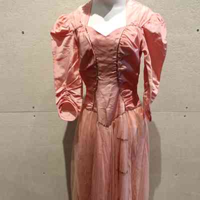 Pink bridesmaid's dress, 1940s