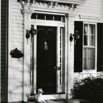 Entry at 21 Main Street