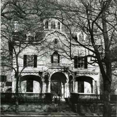 85 Main Street