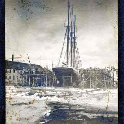 MacDonald Shipyard
