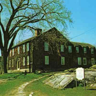 The Old Denison Homestead (1717), Mystic CT