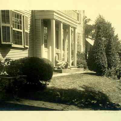 35 Grand Street, Stonington CT garden doorway