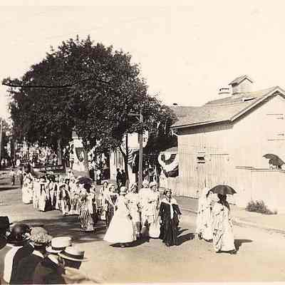 Colonial Days, Elm Street, Stonington CT