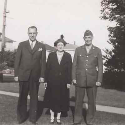 Crouch Family Photograph Collection