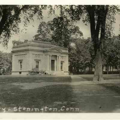 Library, Stonington CT