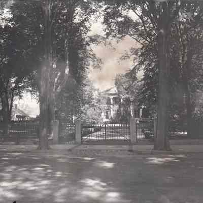 Charles Phelps Williams House