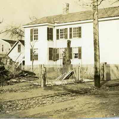 Houses next to empty lot