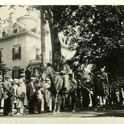 People in front of Palmer House, Main and Broad Streets, Stonington CT