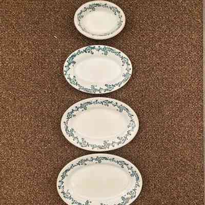 J & E Mayer China, 4 piece set