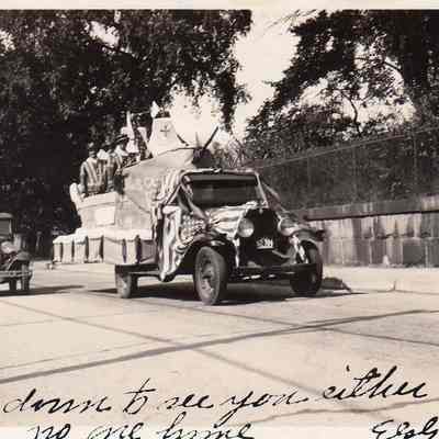 Tricentennial Postcard