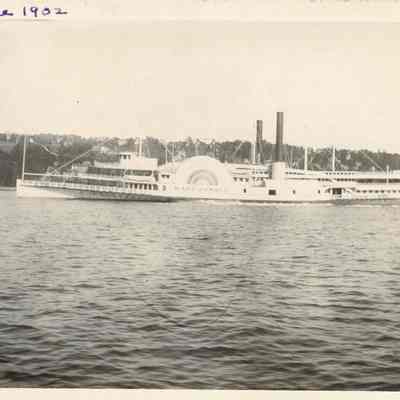 Steamer "Mary Powell"
