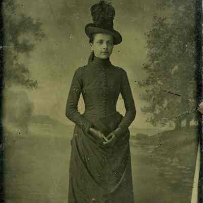 Unidentified standing woman