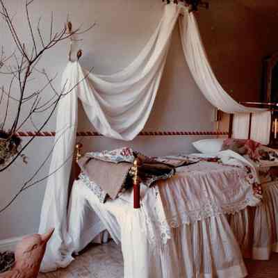 "Fledgling Nest", Palmer House, 1989