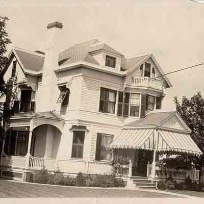 126 Elm Street, Ben Cutler House