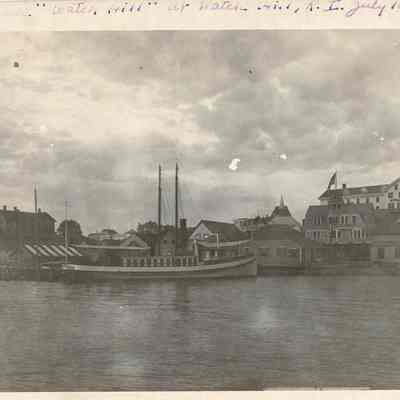 Steamer "Watch Hill"