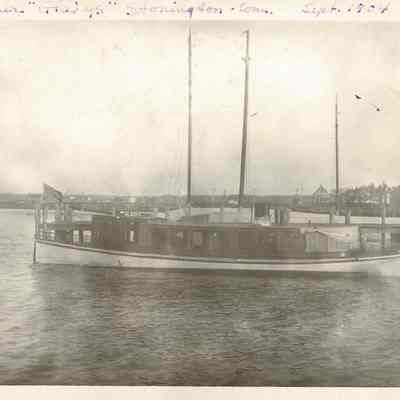 Steamer "Gladys"