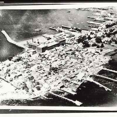 Aerial photo of Stonington looking to northwest