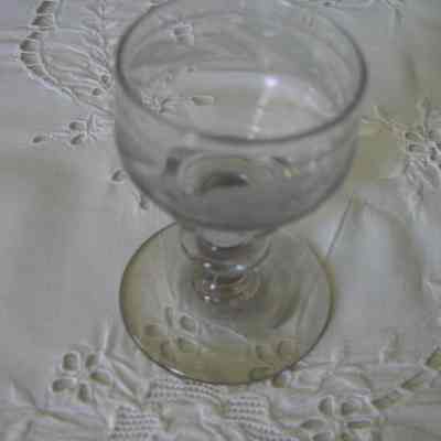 Glass, Cordial