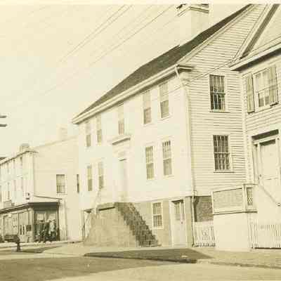 Water Street looking north with Wall Street on right
