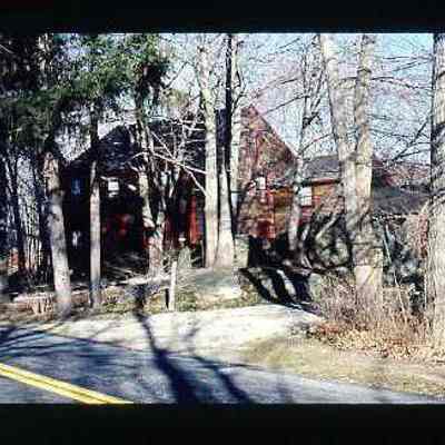 870 Pequot Trail