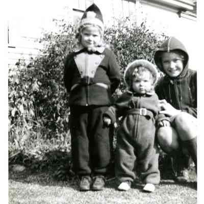Three small children, 1930s
