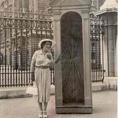 Dorothea Hewitt Gould collection