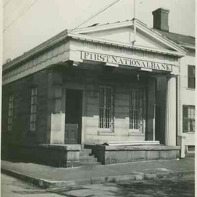 Bank at Cannon Square