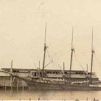 Schooner Nantisco at Nantucket MA