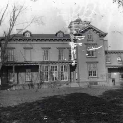 Linden Hall
