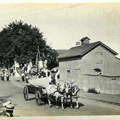 Capt. Adrian Block and Crew, Elm Street, Stonington CT