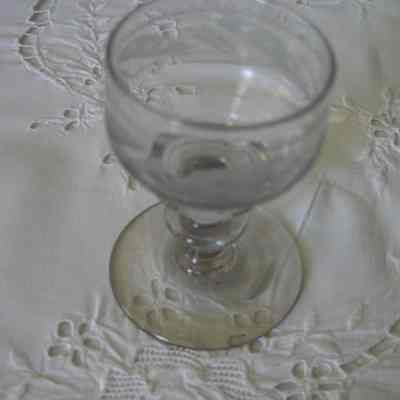 Glass, Cordial