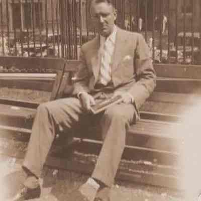 Crouch Family Photograph Collection