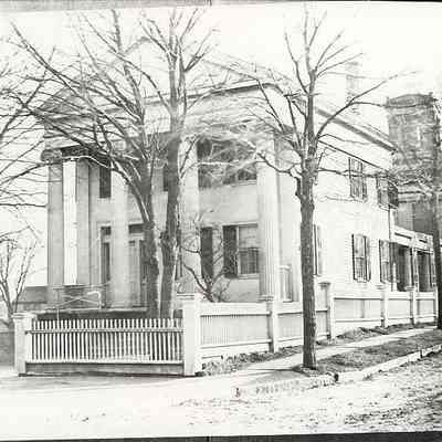 9 Main Street