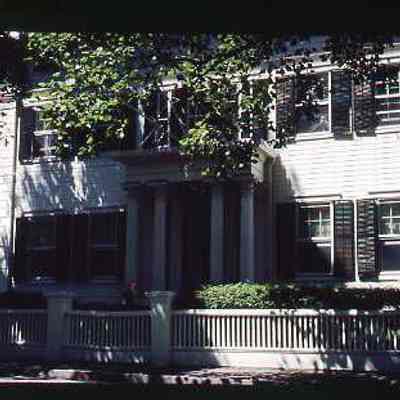 176 Water Street