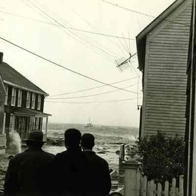East end of Diving Street