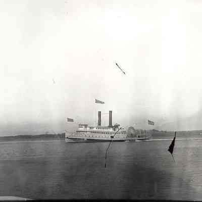 Steamer "City of Worcester"(?), Stonington CT