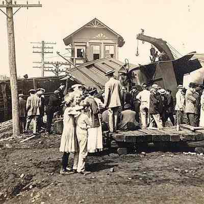 Day after train wreck, Stonington CT