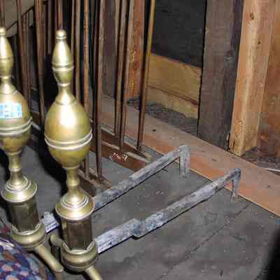 Andiron