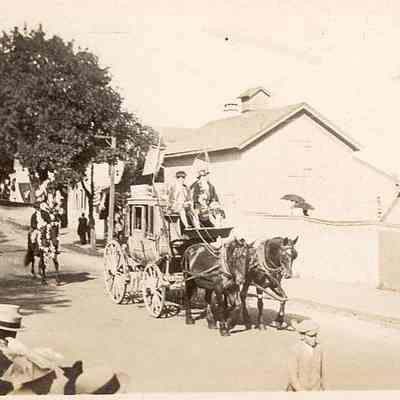 Colonial Coach with two horses, Elm Street, Stonington CT