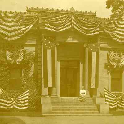 Stonington Free Library