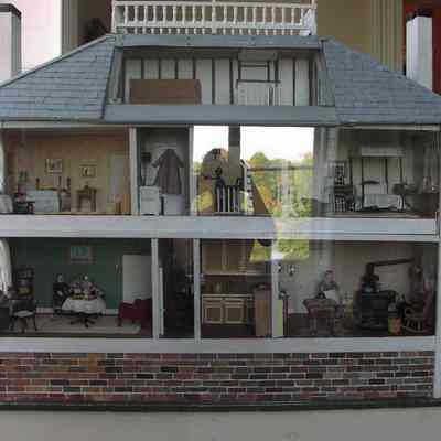 Dollhouse