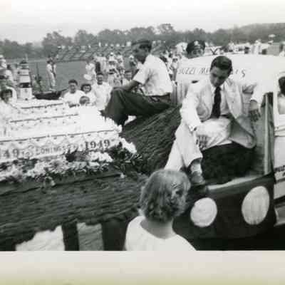 Stonington Float 1949 Parade