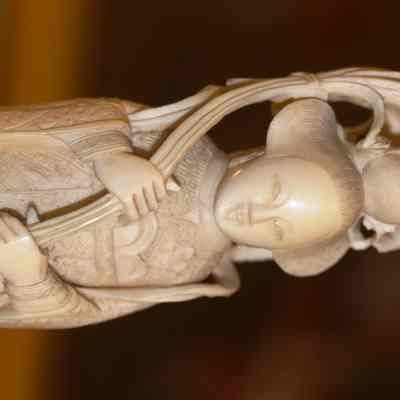 Figurine