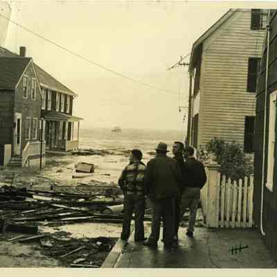 East end of Diving Street