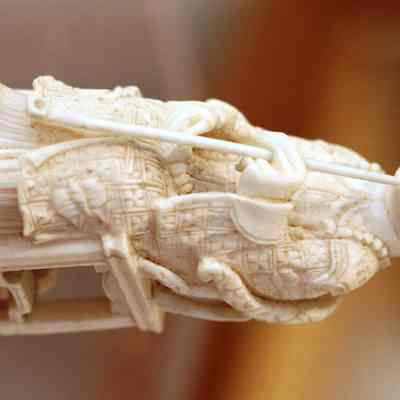 Figurine