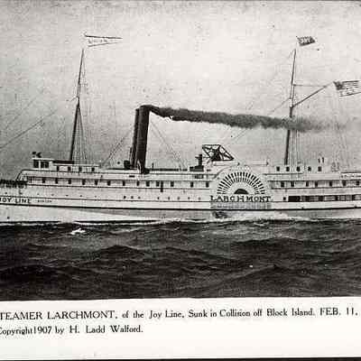 Steamer "Larchmont" of the Joy Line underway, Long Island Sound
