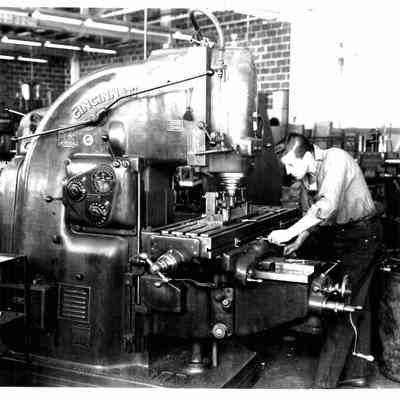 Horizontal Milling Machine, 1940s