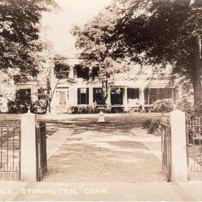 Charles Phelps Williams House